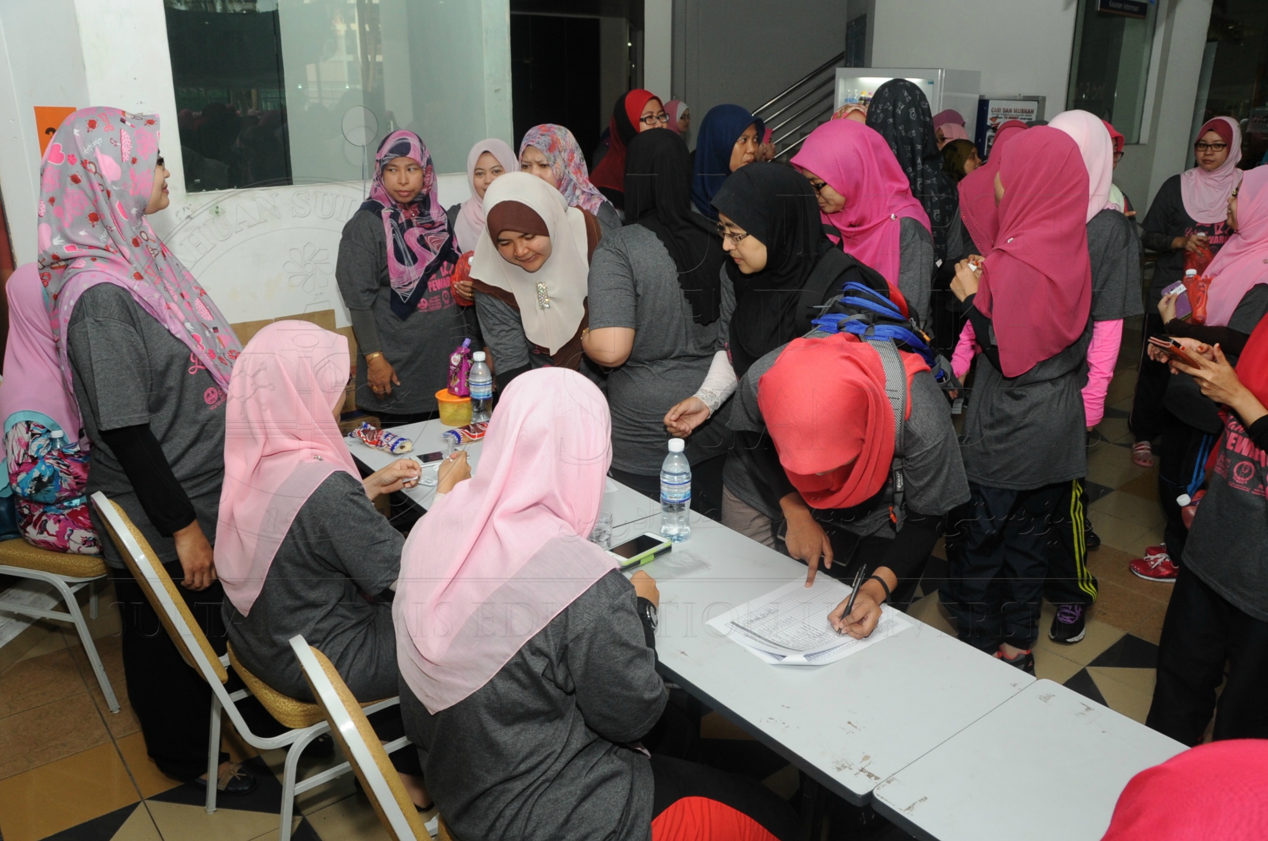 PRO 16 69 Karnival Pewaris 2016   UPSIHAS 8163